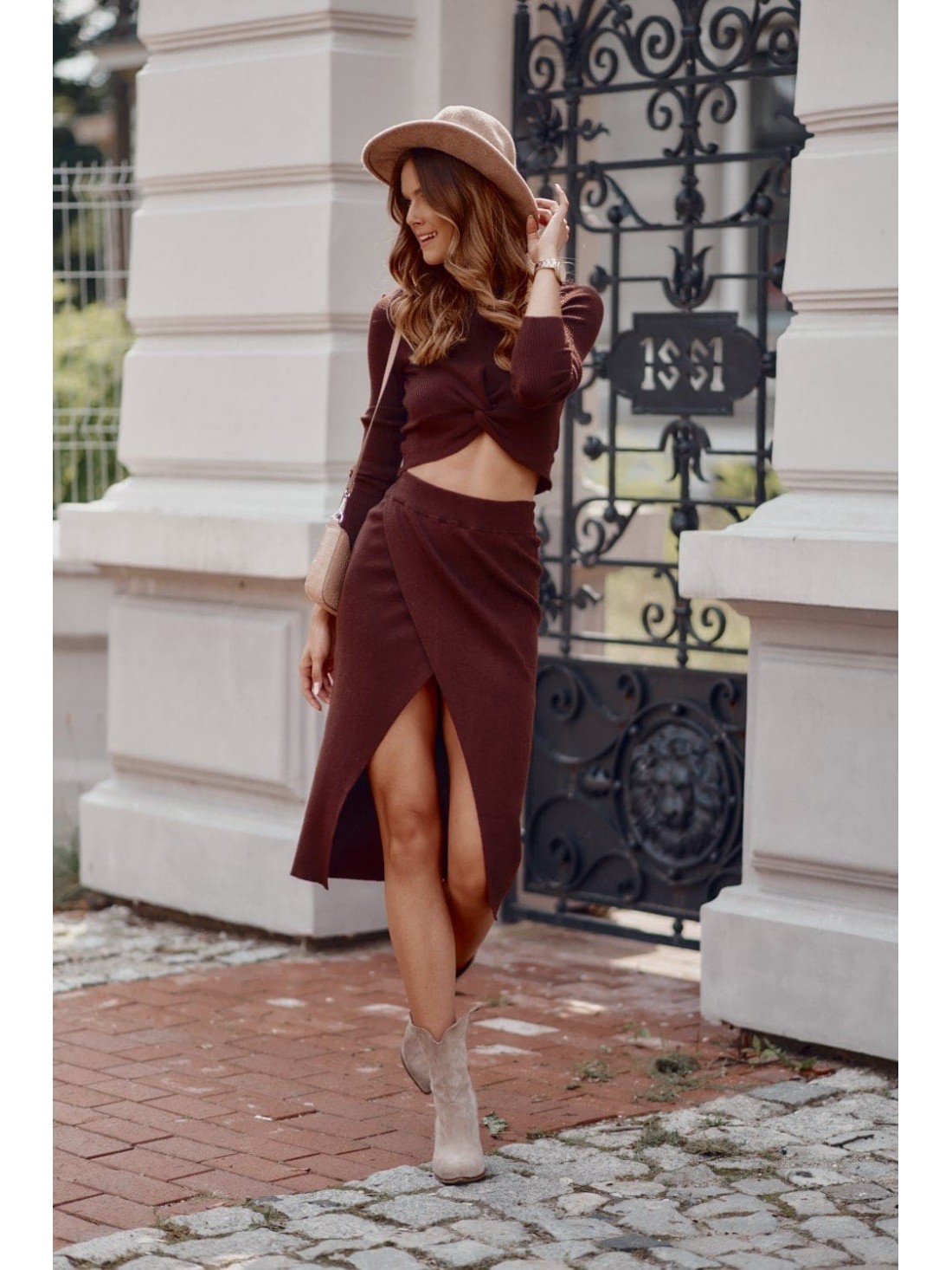 Ribbed sweatshirt skirt set, chocolate 072 - Online store - Boutique